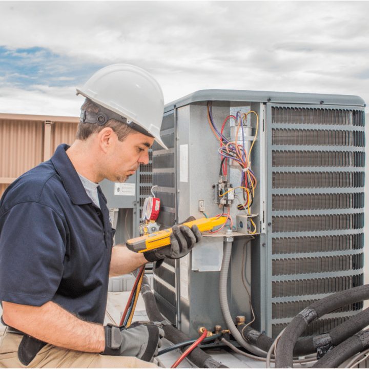 St. Thomas Plumbing licensed plumber on a service call in St. Thomas, Ontario